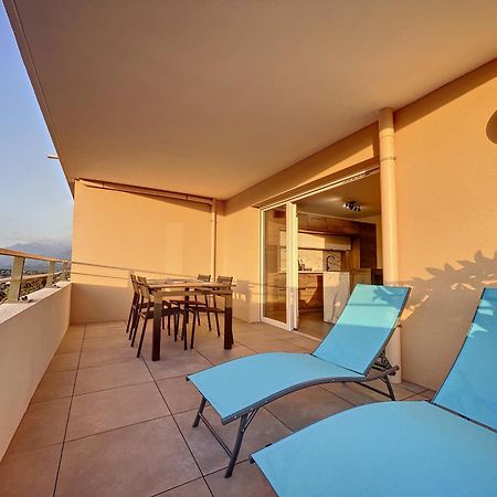 Appartement Central Avec Tres Jolie Vue Ajaccio  Kültér fotó